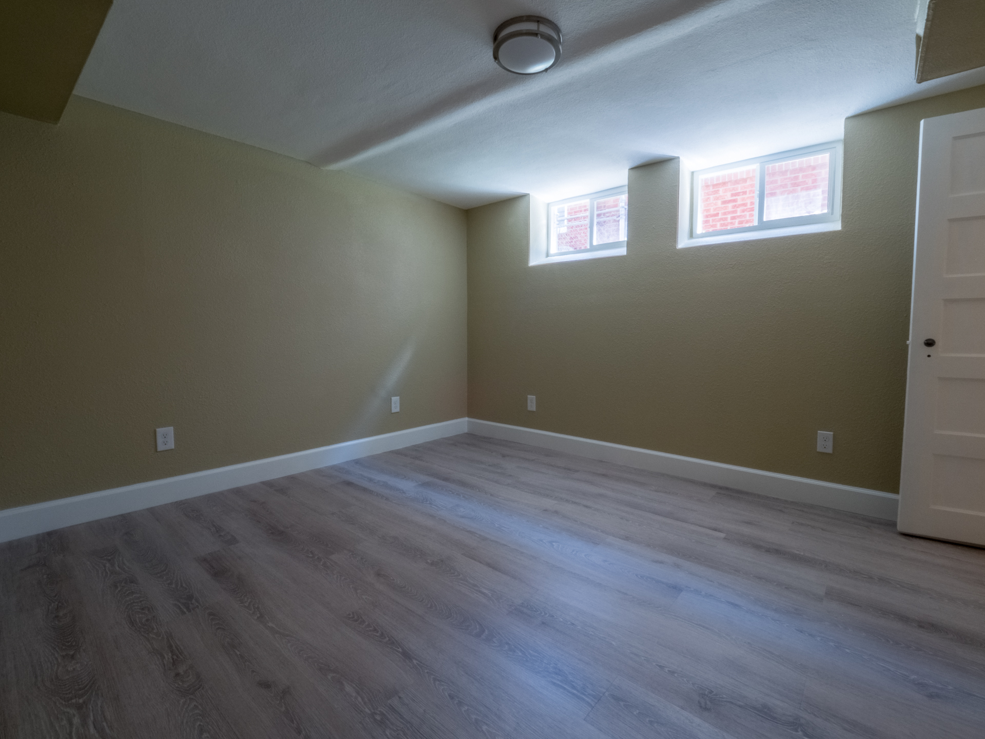 770 Ash Street #B — 9
