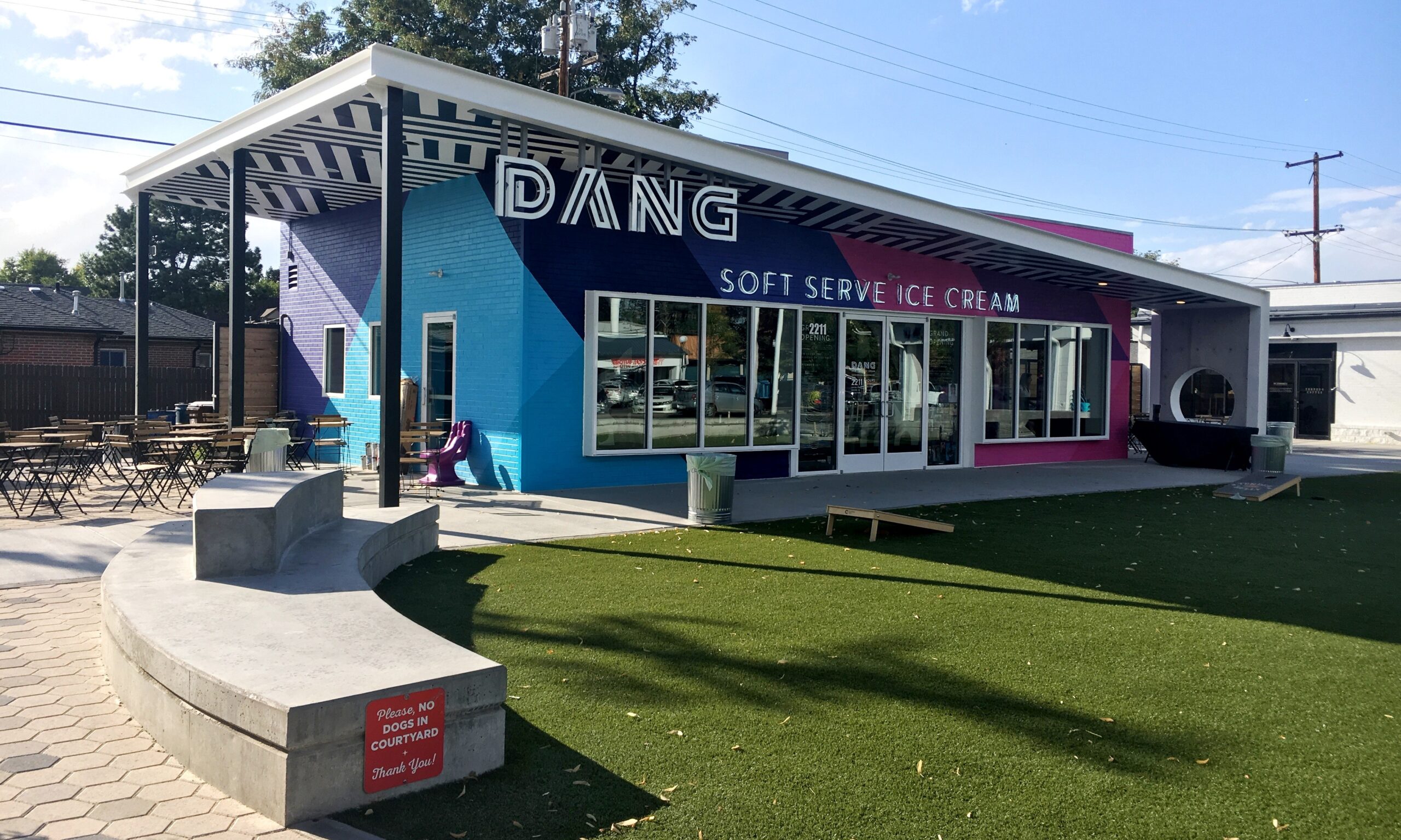 2880 Oneida Street — 16